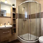 Uliaszowka Апартаменты Шавница